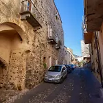 Apartament Hora Vona